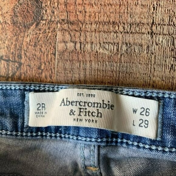Abercrombie and Fitch womens size 26 medium wash blue skinny denim jeans - Picture 4 of 11